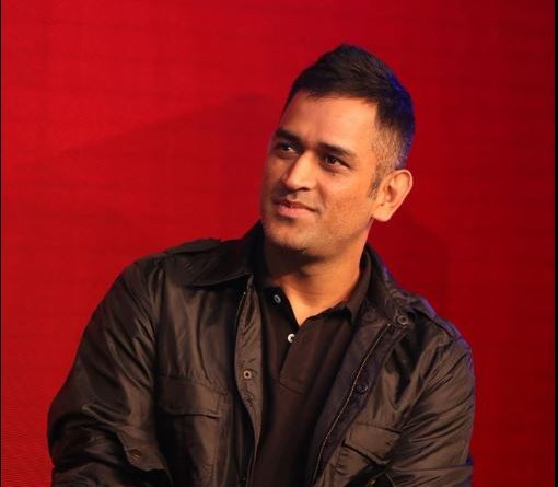 MS Dhoni Biography