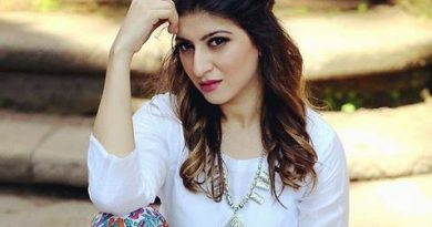 Farah Lakhani Biography