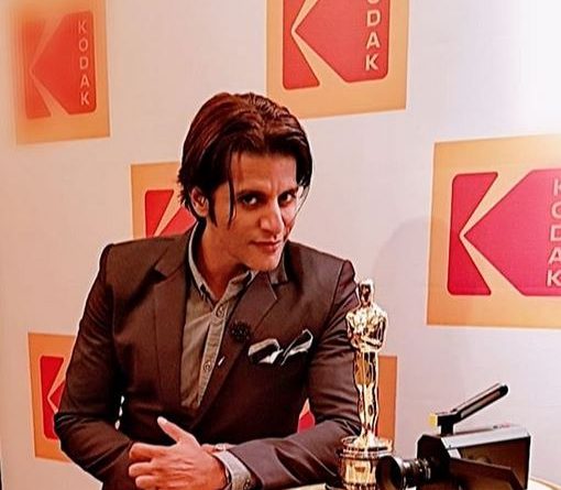 Karanvir Bohra Biography